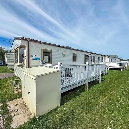 8 Berth Caravan With Decking At Sunnydale In Lincolnshire Ref 35087S Лаут Екстер'єр фото