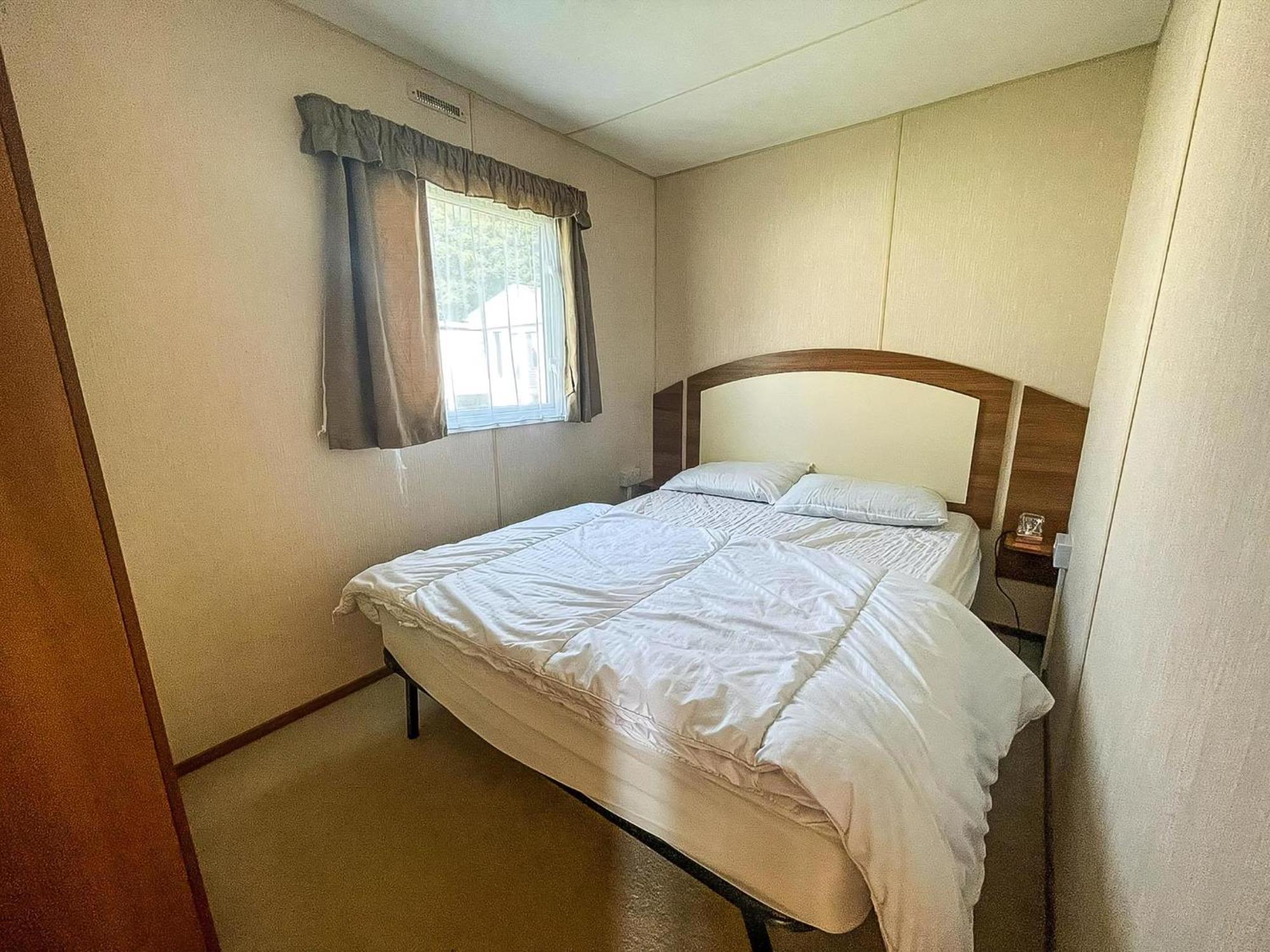 8 Berth Caravan With Decking At Sunnydale In Lincolnshire Ref 35087S Лаут Екстер'єр фото