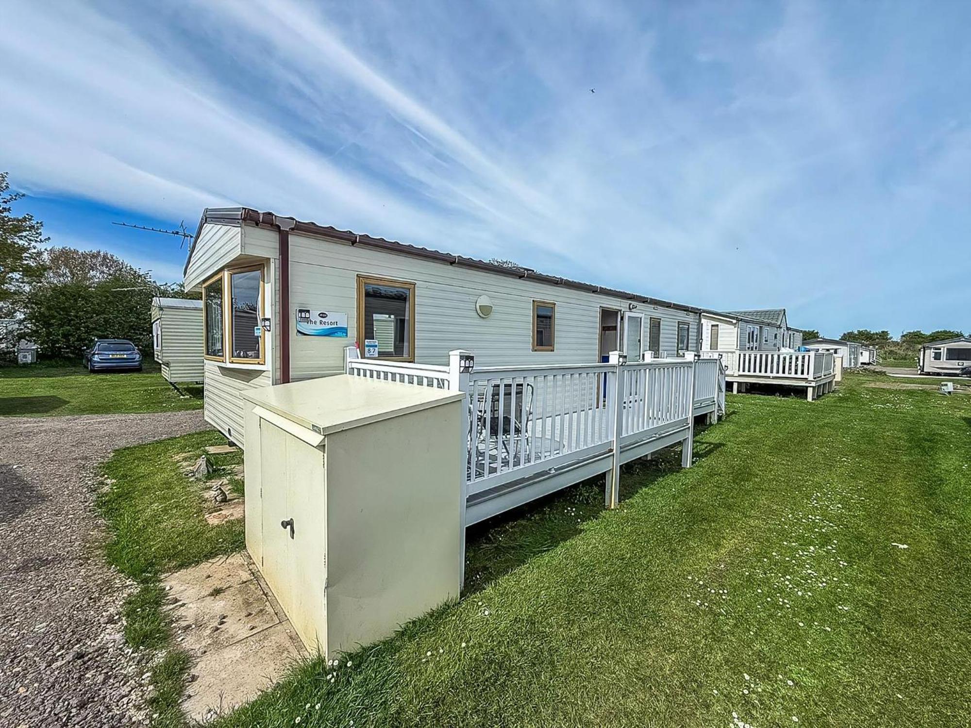 8 Berth Caravan With Decking At Sunnydale In Lincolnshire Ref 35087S Лаут Екстер'єр фото